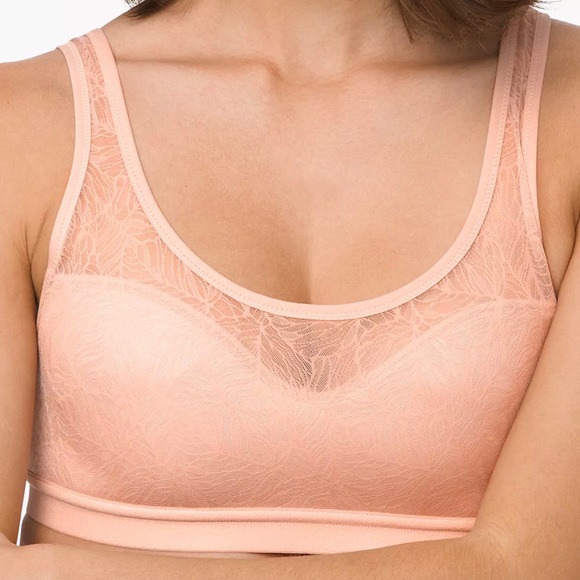 ⚡️SALE⚡️🖤Lululemon Shadow Mesh Bra Leaf - Picture 5 of 13